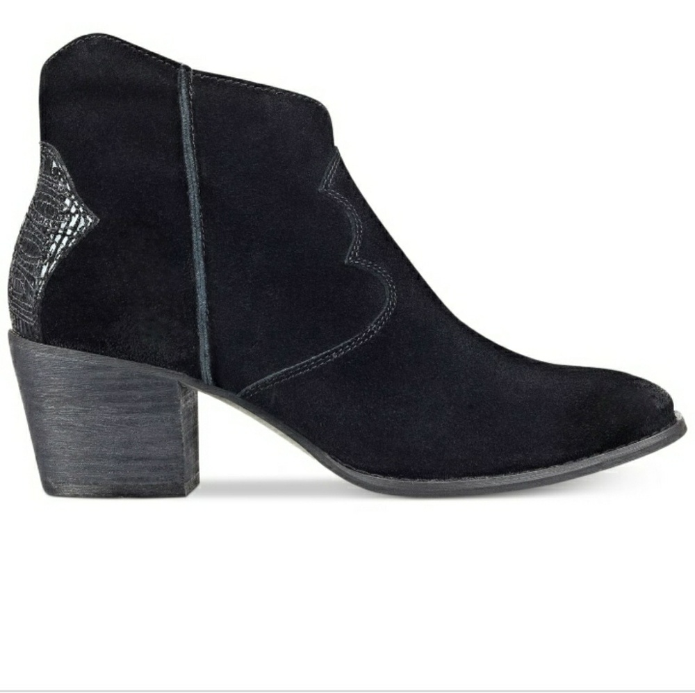 Marc Fisher Stefani black boots